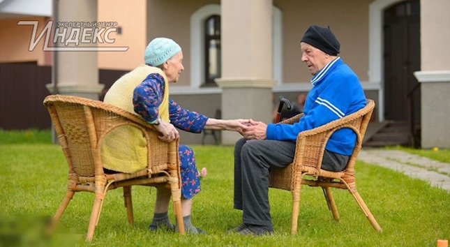 К 2024 году в РФ появятся 100 жилых зданий учреждений для пожилых